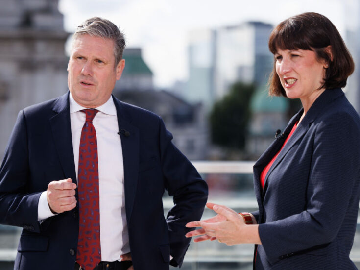 Keir Starmer and Rachel Reeves announce dramatic cut in green plan